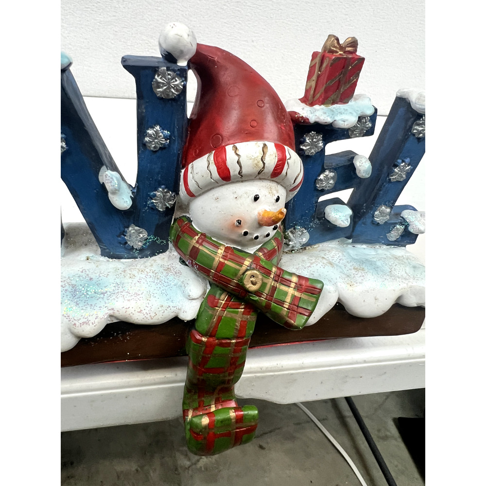 LARGE‎ HEAVY RESIN HOLIDAY NOEL / SNOWMAN STOCKING HOLDER